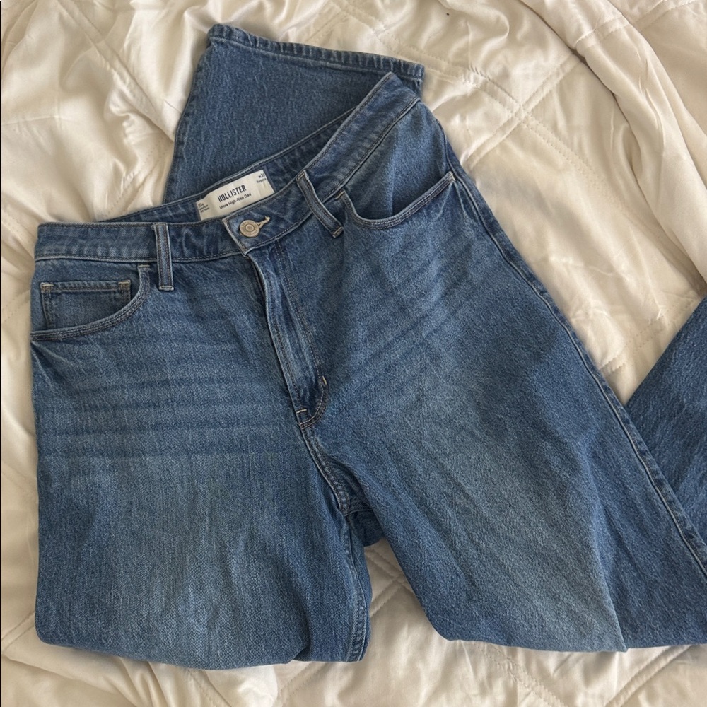 Hollister ultra high-rise dad jeans